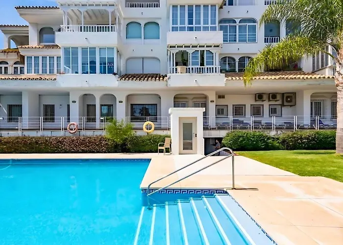 Modern 1Br Walk To Beach, Casino & Puerto Banus