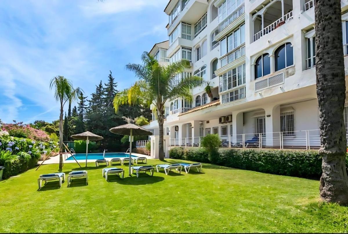 Modern 1Br Walk To Beach, Casino & Puerto Banus