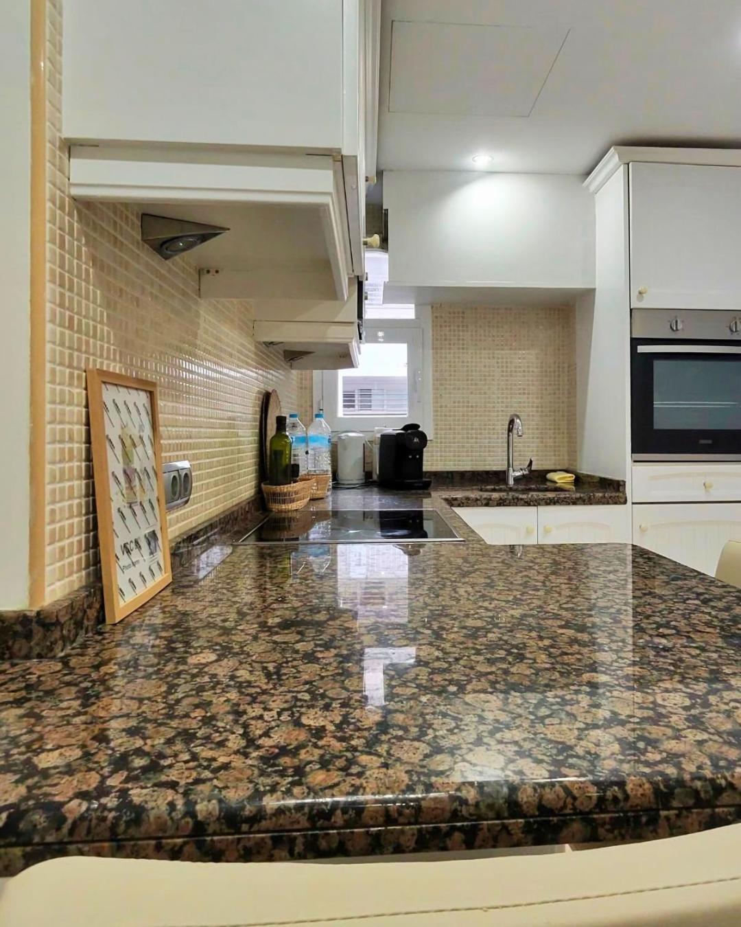 Modern 1Br Walk To Beach, Casino & Puerto Banus Apartment Marbella